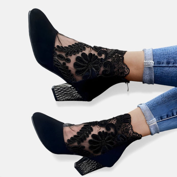 Josephine | Wide-Toe Support Heels