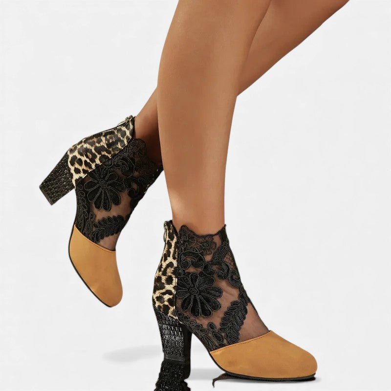 Josephine | Wide-Toe Support Heels